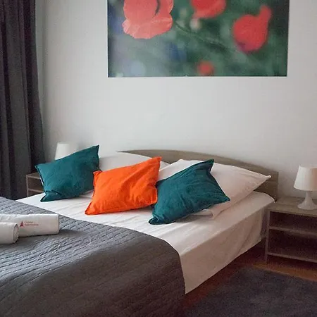 Capital Centrum - Piekary Apartment *